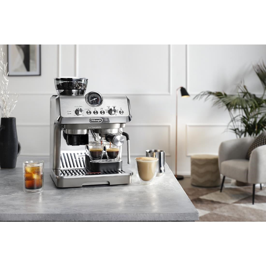 De'Longhi La Specialista Arte Evo Bean to Cup Coffee Machine EC9255.M