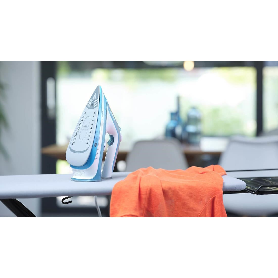 Braun TexStyle 5 Steam Iron SI5008BL Blue