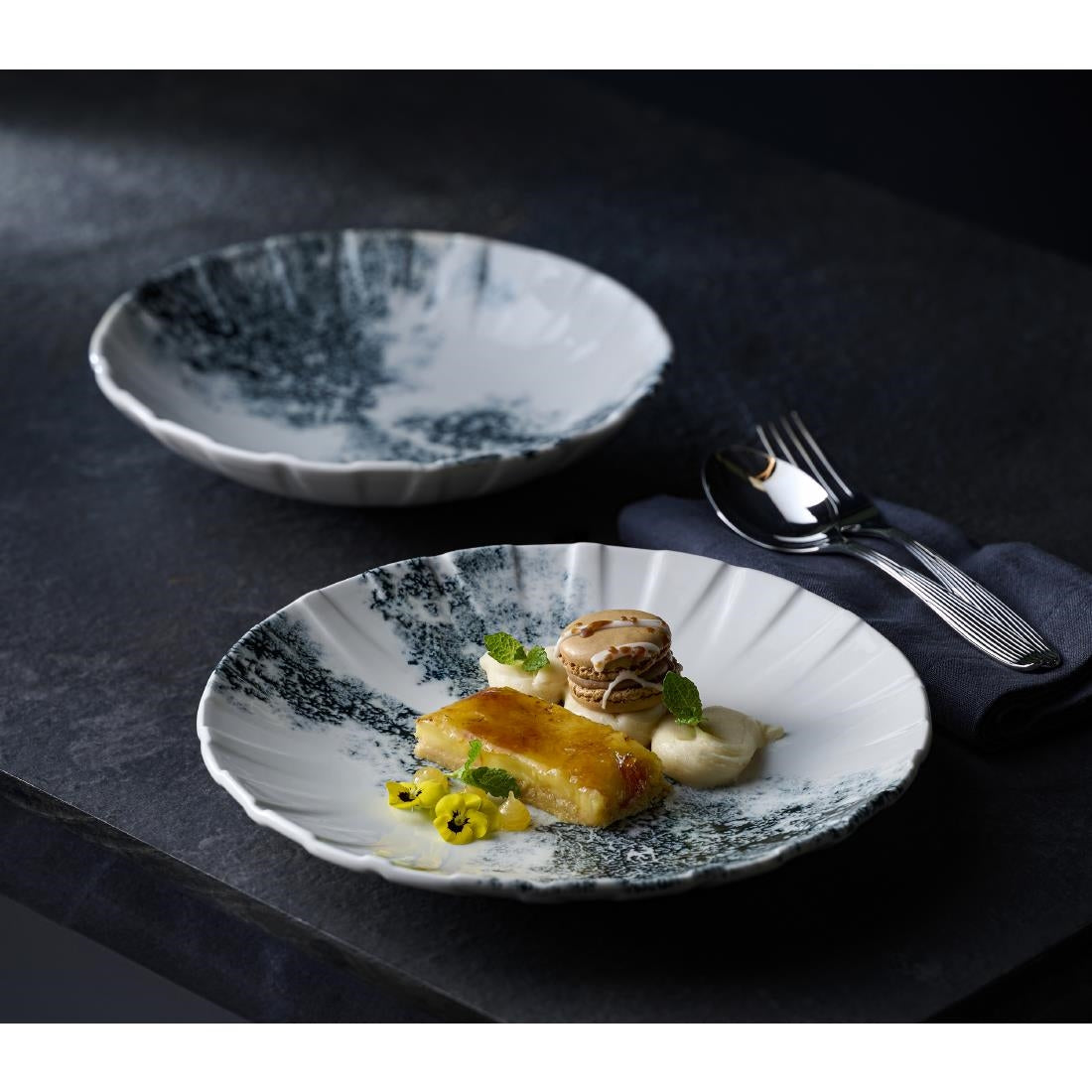 Churchill Smoke Black Coupe Plates 237mm (6 Pack)