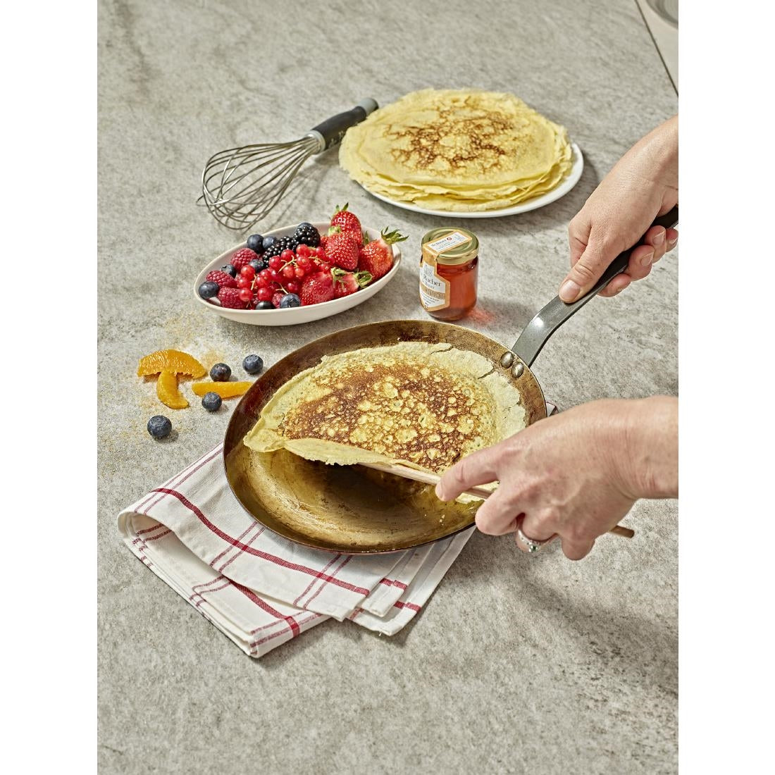 De Buyer Mineral B Steel Round Pancake Pan 26cm