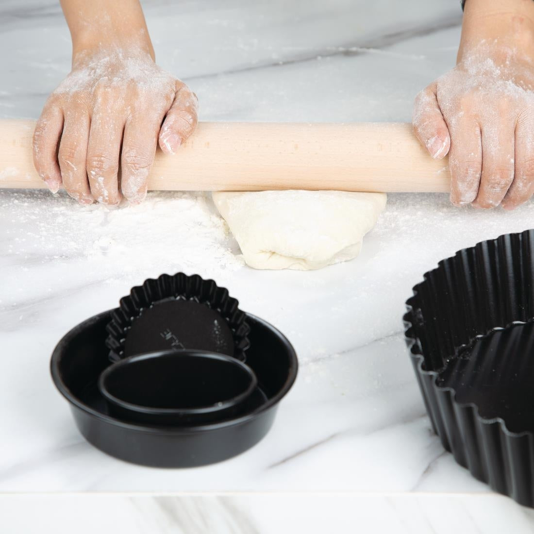 Vogue Wooden Rolling Pin 18"