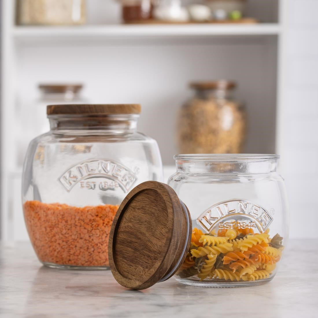 Kilner Universal Jar with Acacia Wooden Lid 2Ltr