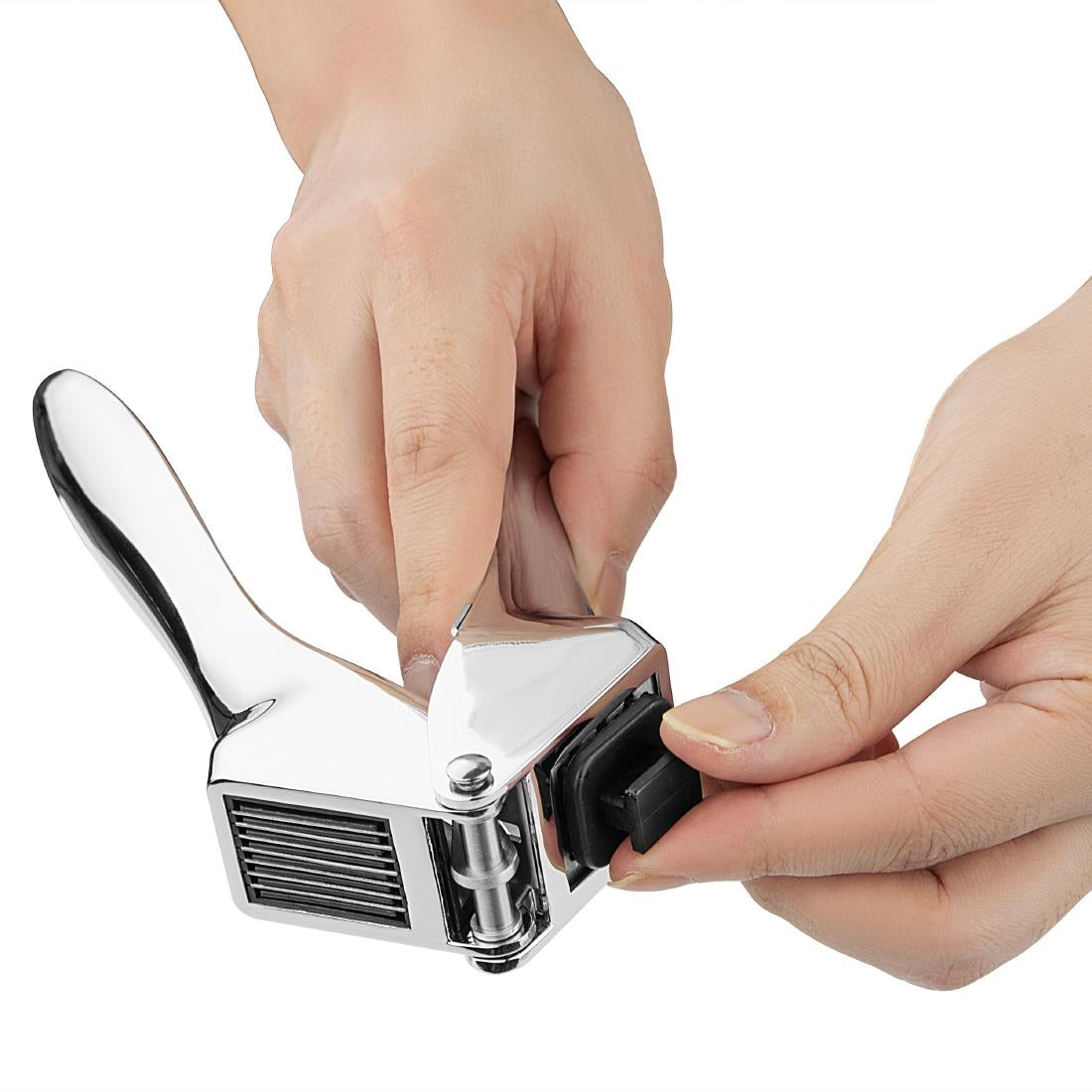 Vogue Heavy Duty Garlic Press