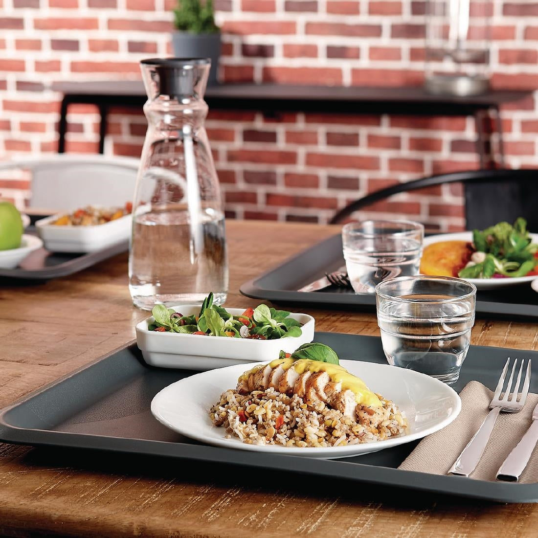 Arcoroc Fluid Carafes with Stopper 0.75Ltr (6 Pack)