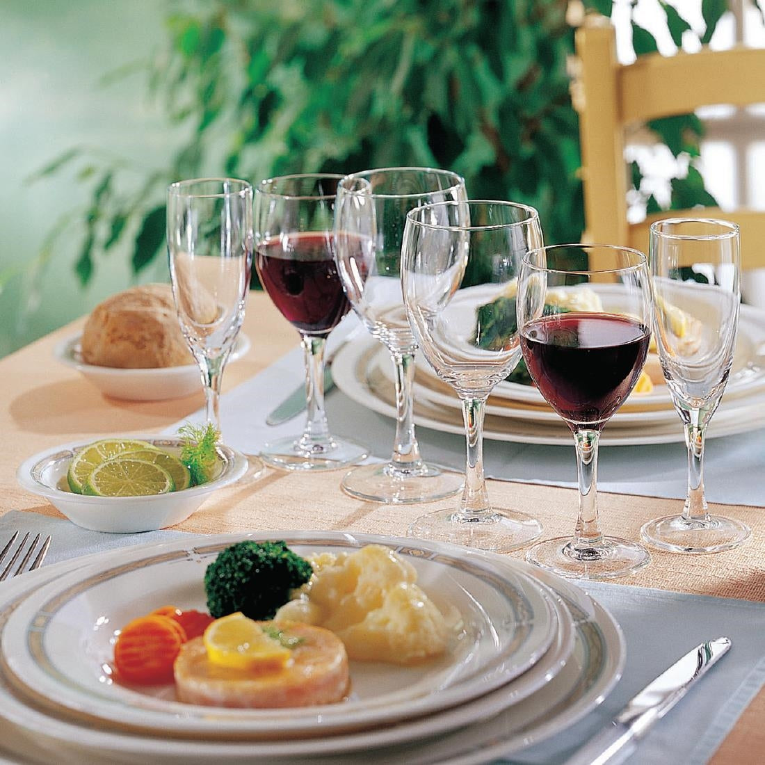 Arcoroc Elegance Wine Glasses 190ml (12 Pack)