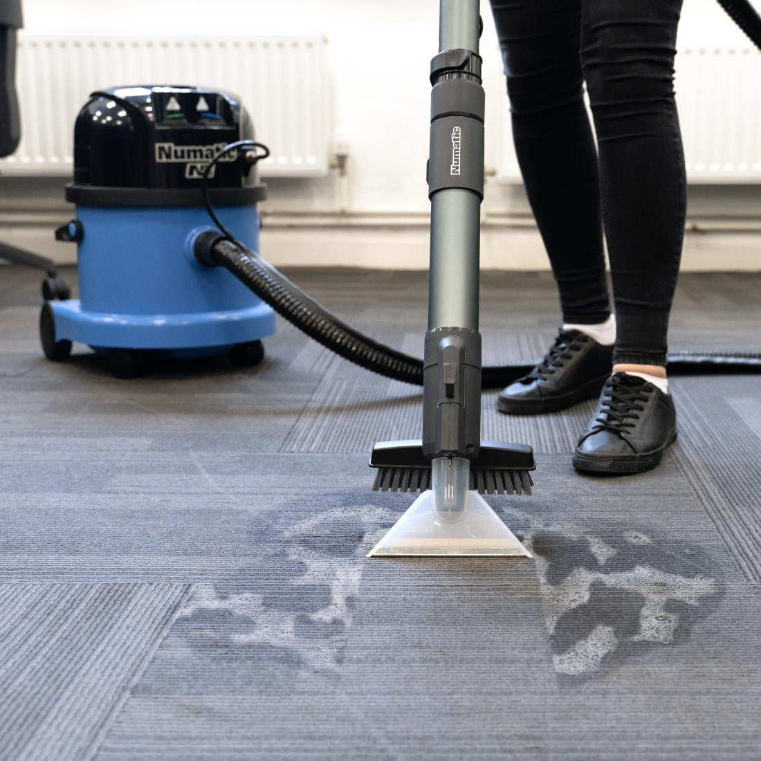 Numatic Pro Cordless Vacuum for Carpets & Hard Floors CTB370NX