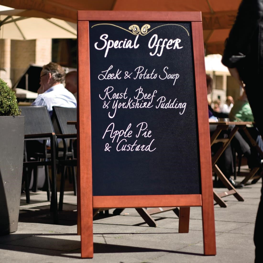 Securit Duplo Pavement Board 1350 x 700mm Mahogany