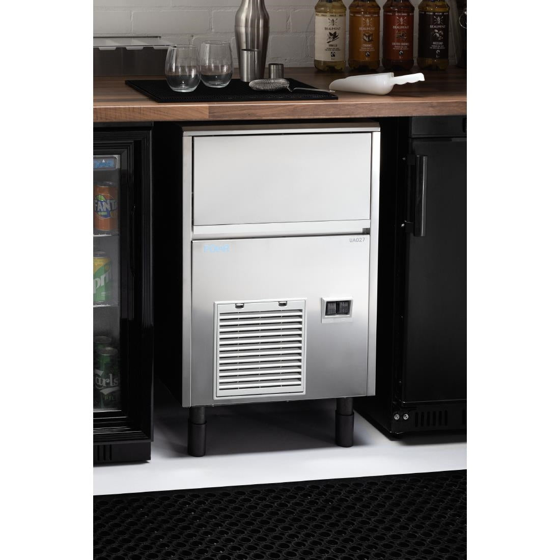 Polar U-Series Gourmet Cub Ice Maker 33kg Output
