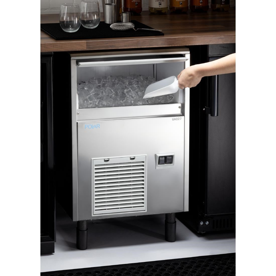 Polar U-Series Gourmet Cub Ice Maker 33kg Output