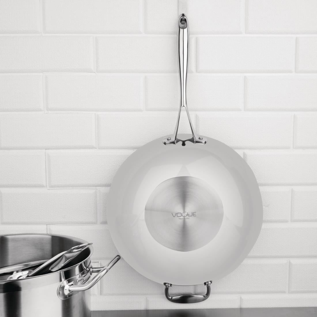 Vogue Tri Wall Wok Flat Base 30cm