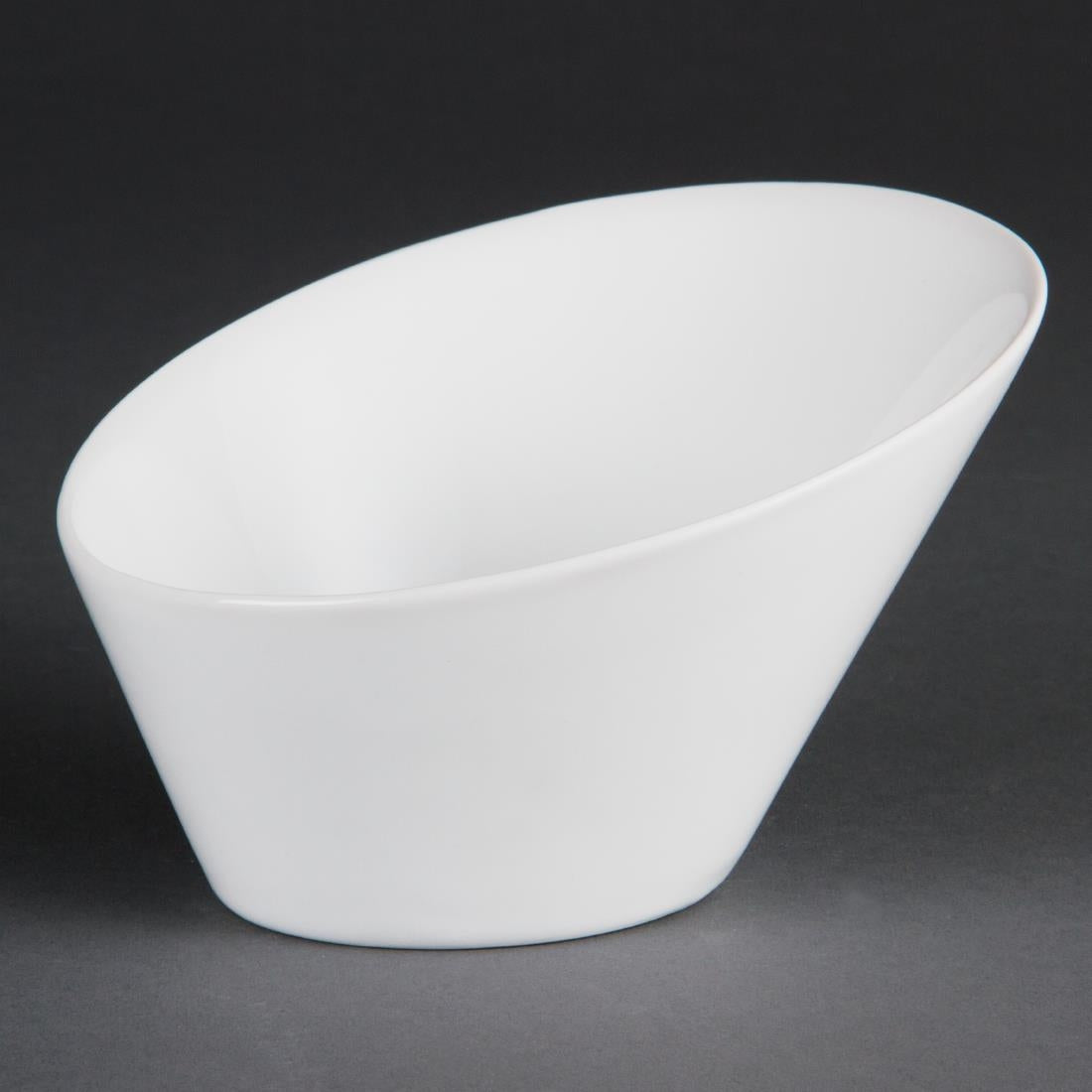 Olympia Whiteware Oval Sloping Bowls 154x133mm (4 Pack)
