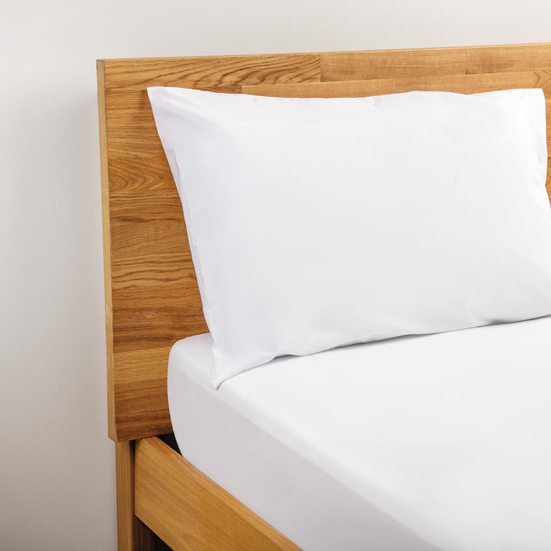 Mitre Comfort Cairo Housewife Pillowcase (2 Pack)