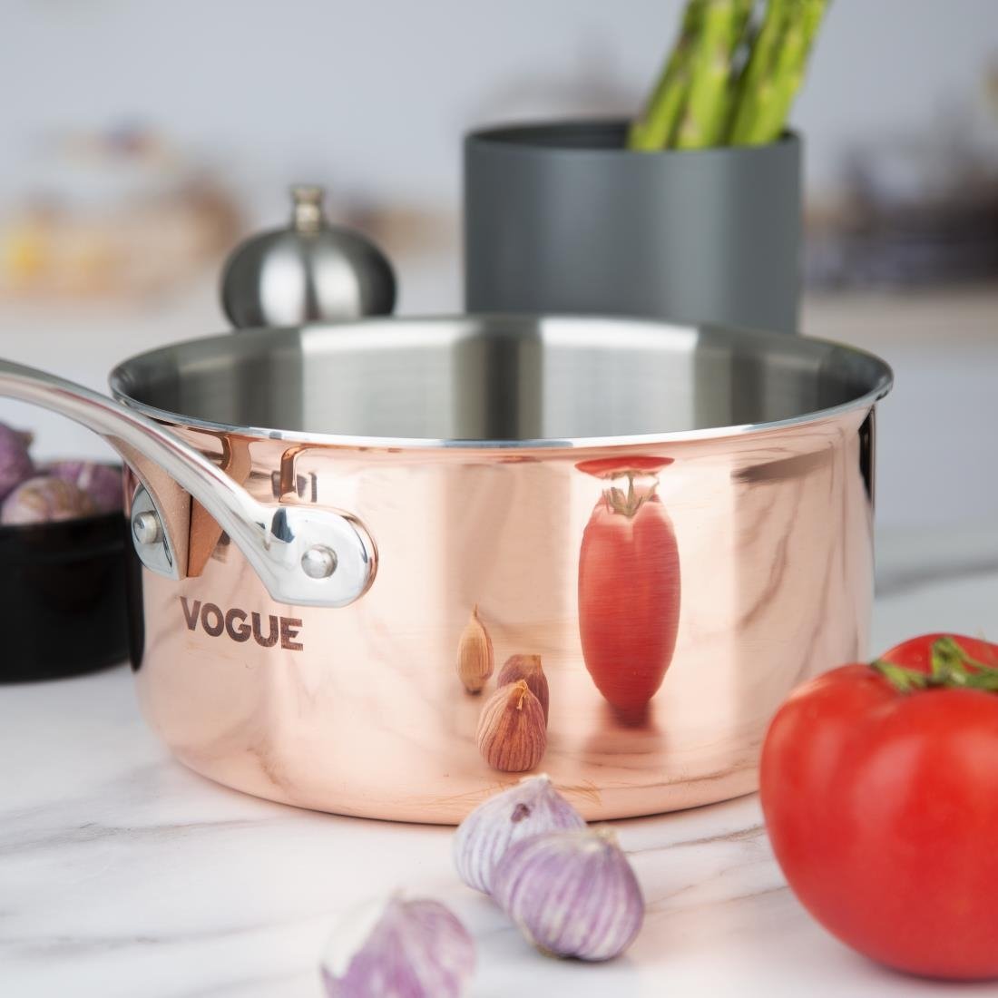 Vogue Copper Tri-Wall Saucepan 20cm