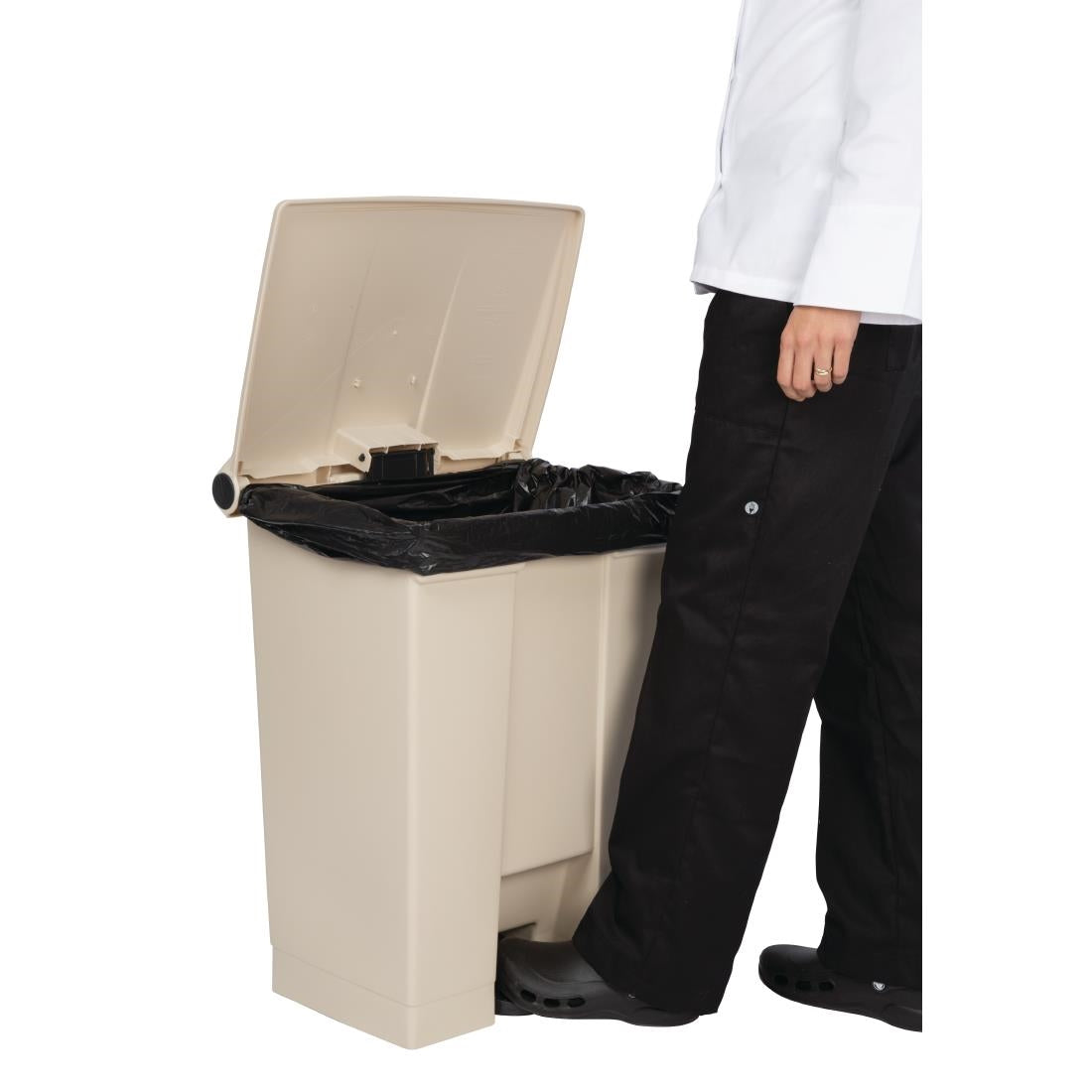 Rubbermaid Step-On Pedal Bin 68Ltr - Beige