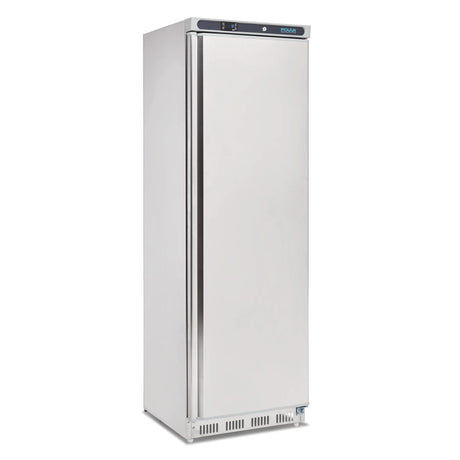 upright refrigerator