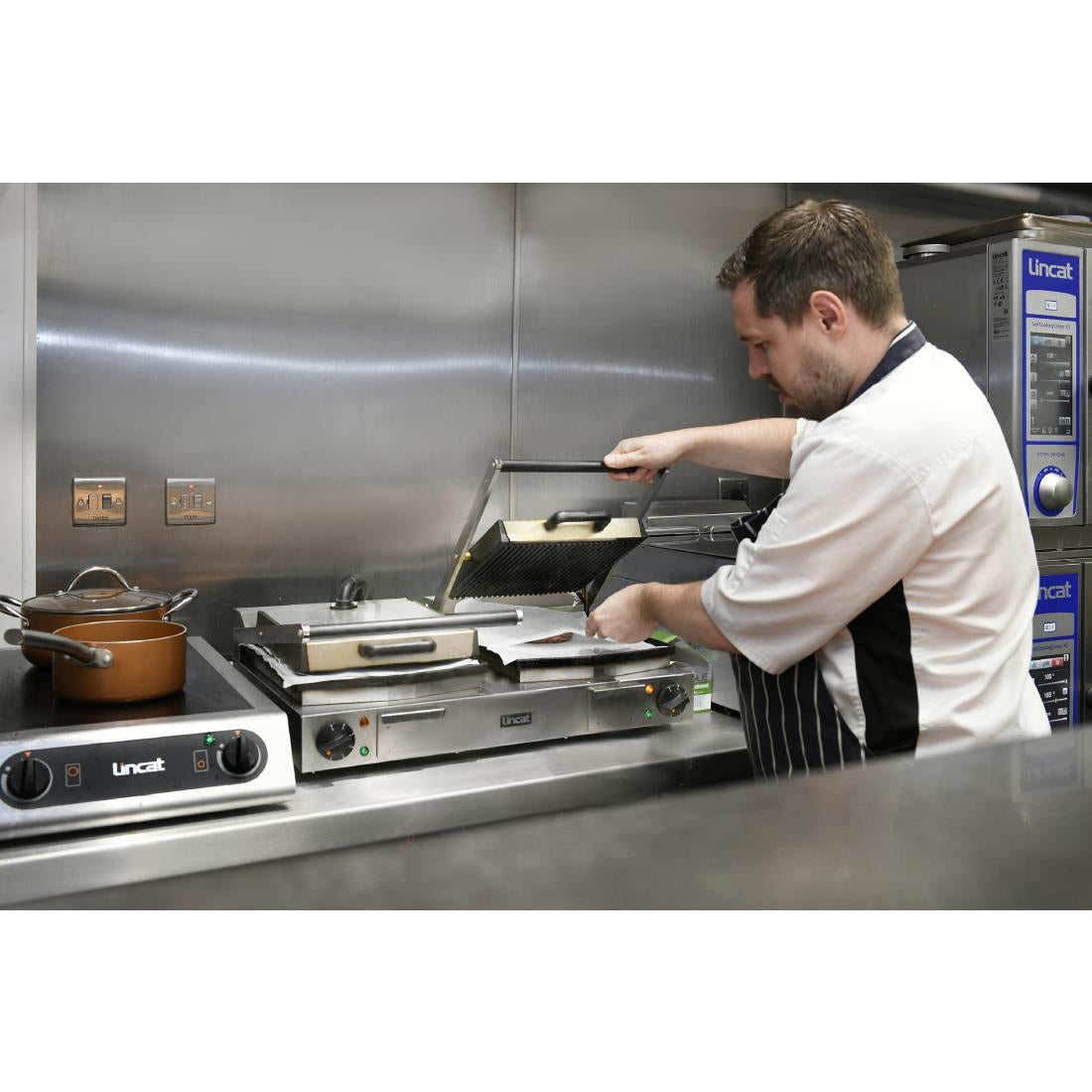 Lincat Lynx 400 Electric Twin Contact Grill LCG2