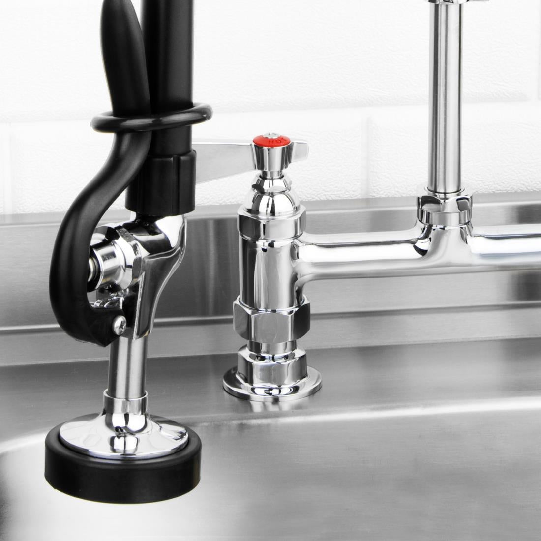 Vogue Monobloc Pre-Rinse Spray with Mid Tap