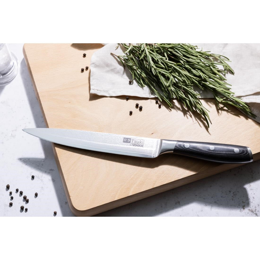 Vogue Tsuki Series 7 Carving Knife Black 19.8cm