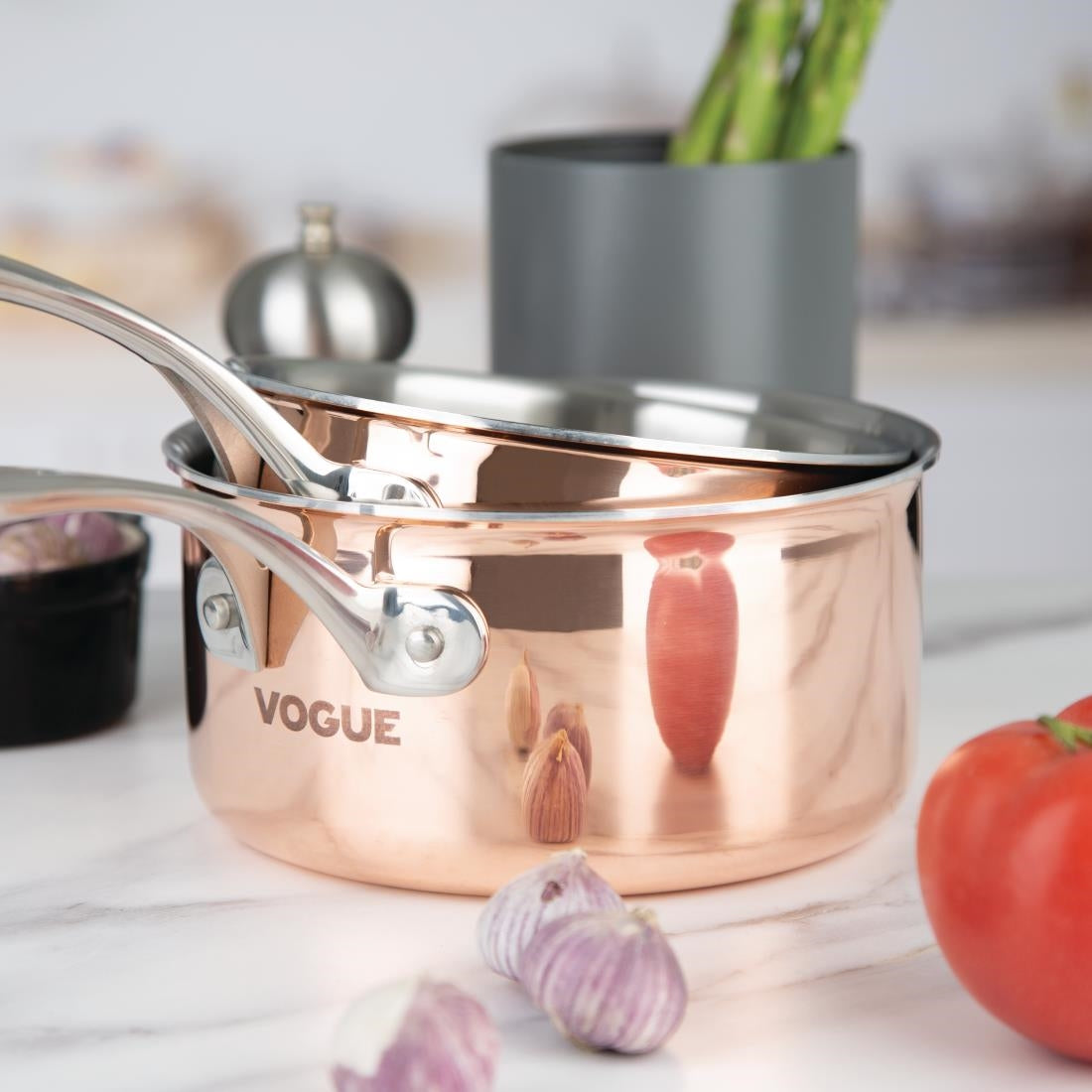 Vogue Copper Tri-Wall Saucepan 16cm