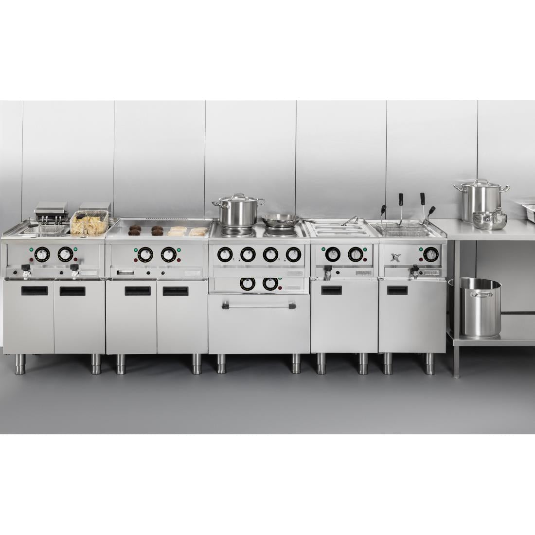 Buffalo 600 Series Single Tank Electric Fryer 8Ltr Three Phase