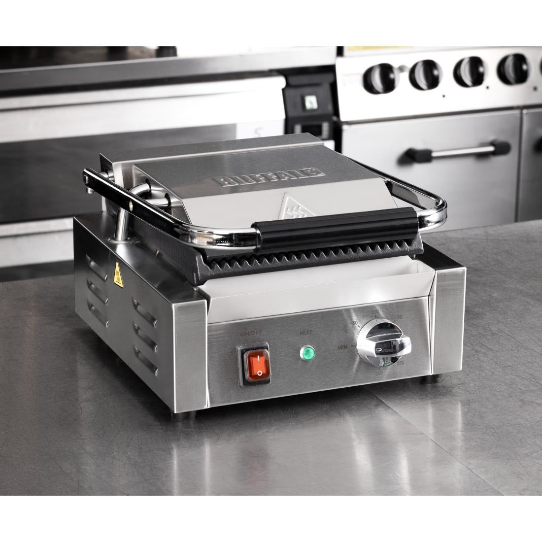 Buffalo Bistro Ribbed Contact Grill