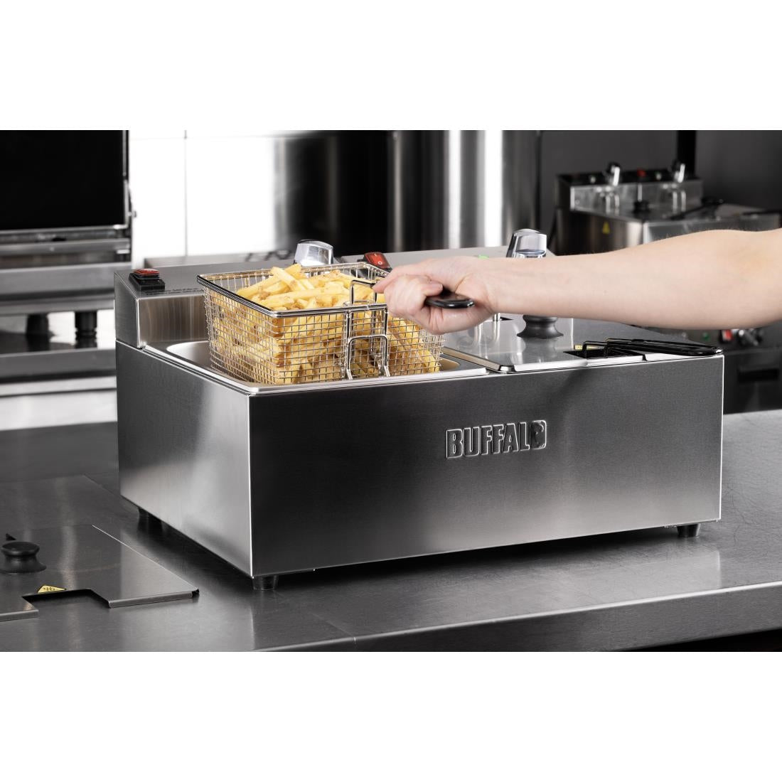 Buffalo Countertop Electric Fryer 2x5Ltr