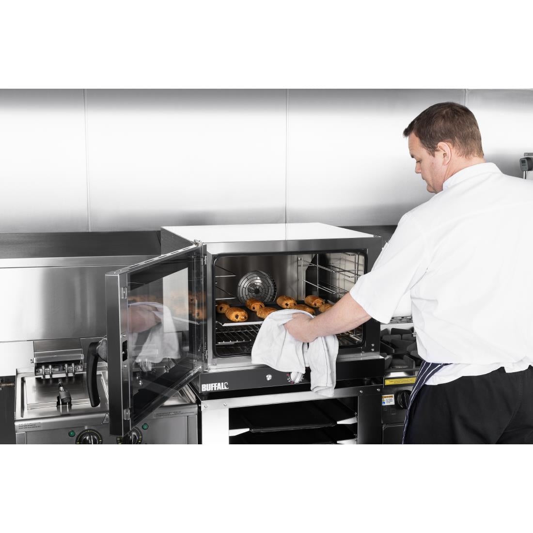 Buffalo Convection Oven with Humidity 4x GN 1/1 Single Phase