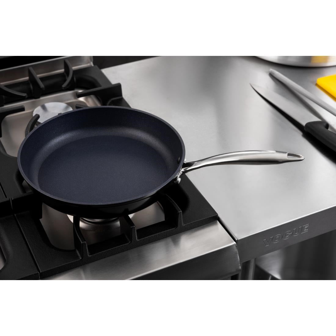 Vogue Cast Aluminium Non-Stick Teflon Frying Pan 26cm