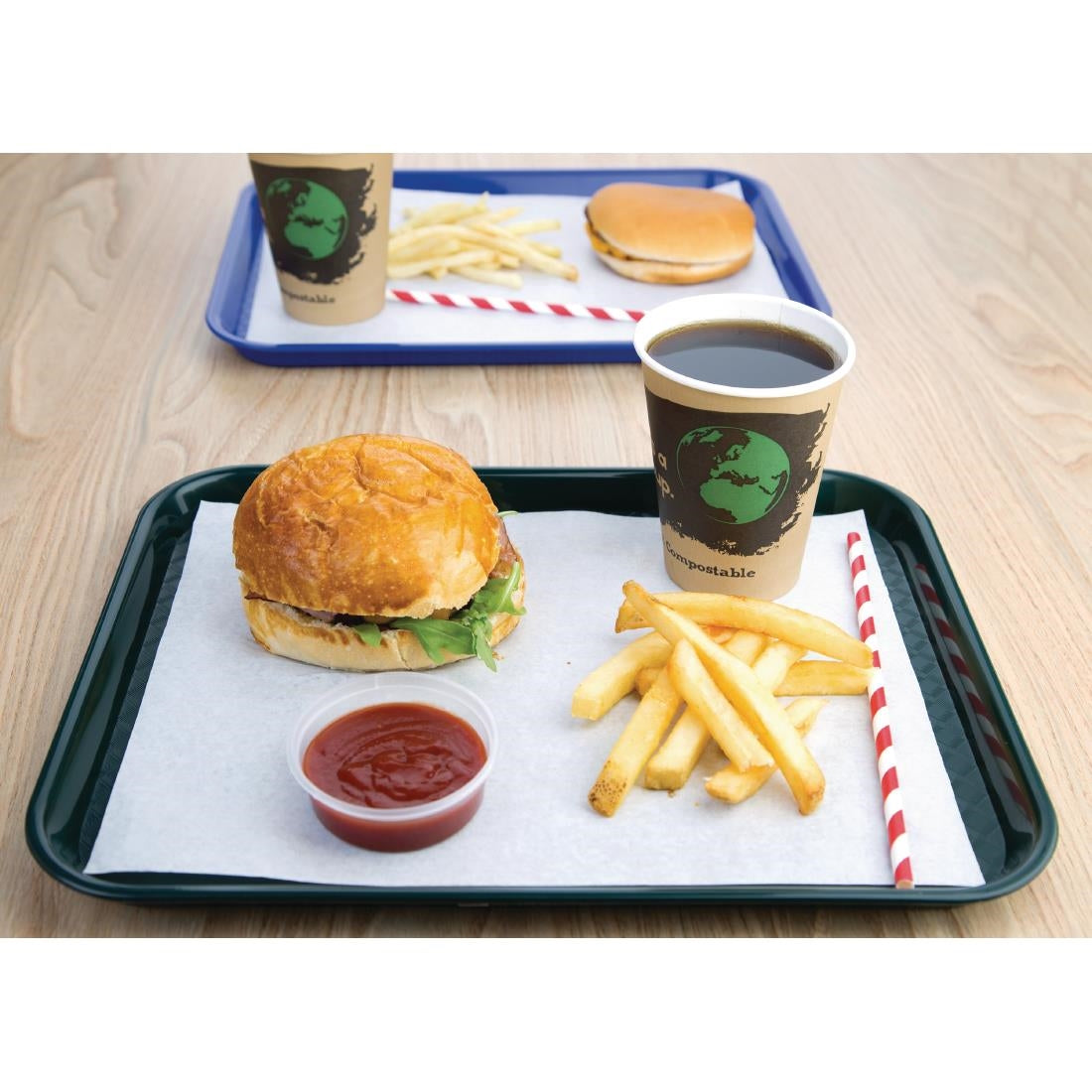 Olympia Kristallon Small Polypropylene Fast Food Tray Green 345mm