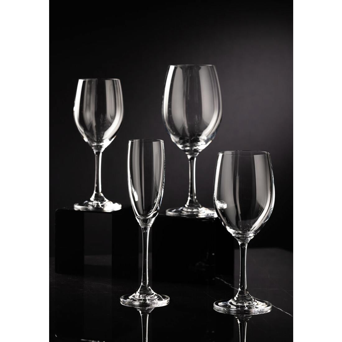 Utopia Nile Wine Glasses 450ml (6 Pack)