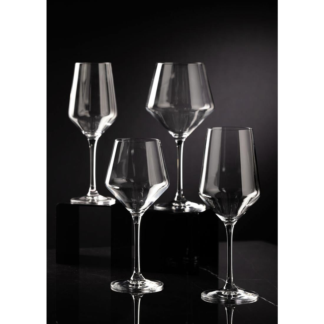 Utopia Murray Red Wine Glasses 560ml (6 Pack)