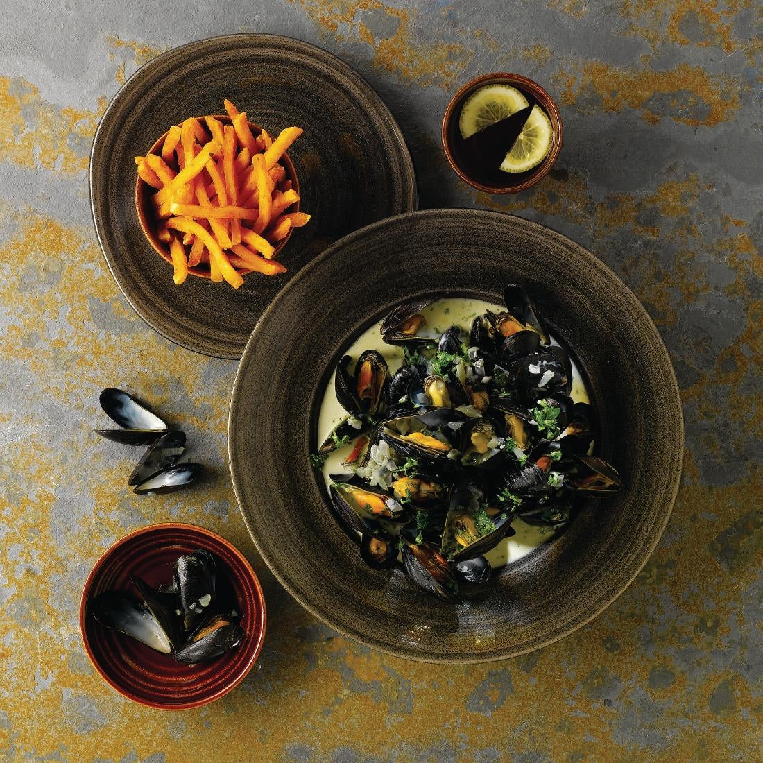 Churchill Stonecast Patina Profile Wide Rim Bowls Iron Black 280mm (12 Pack)