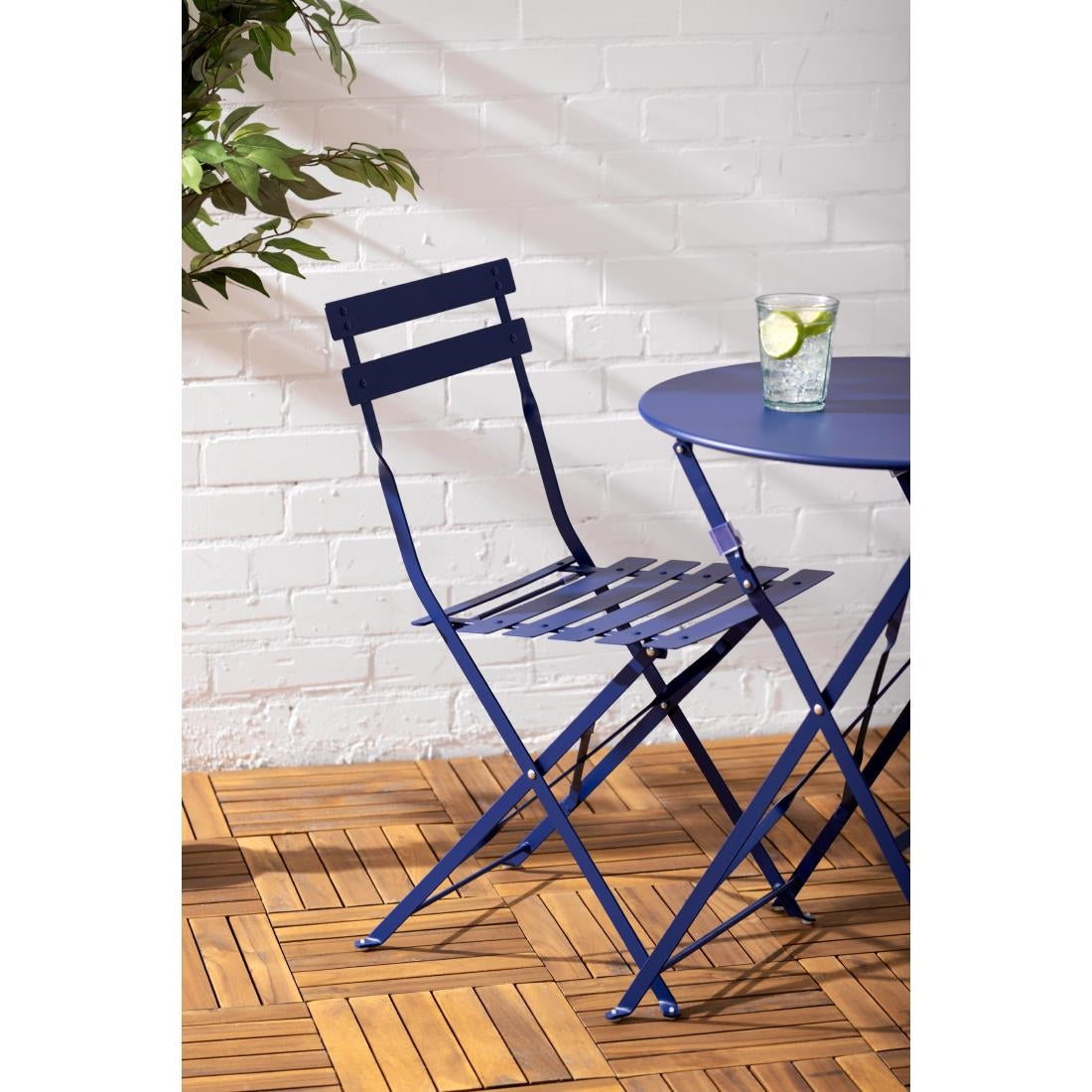 Bolero Perth Dark Navy Pavement Style Steel Folding Chairs (2 Pack)