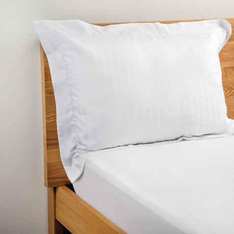 Mitre Comfort Monaco Housewife Pillowcase (2 Pack)