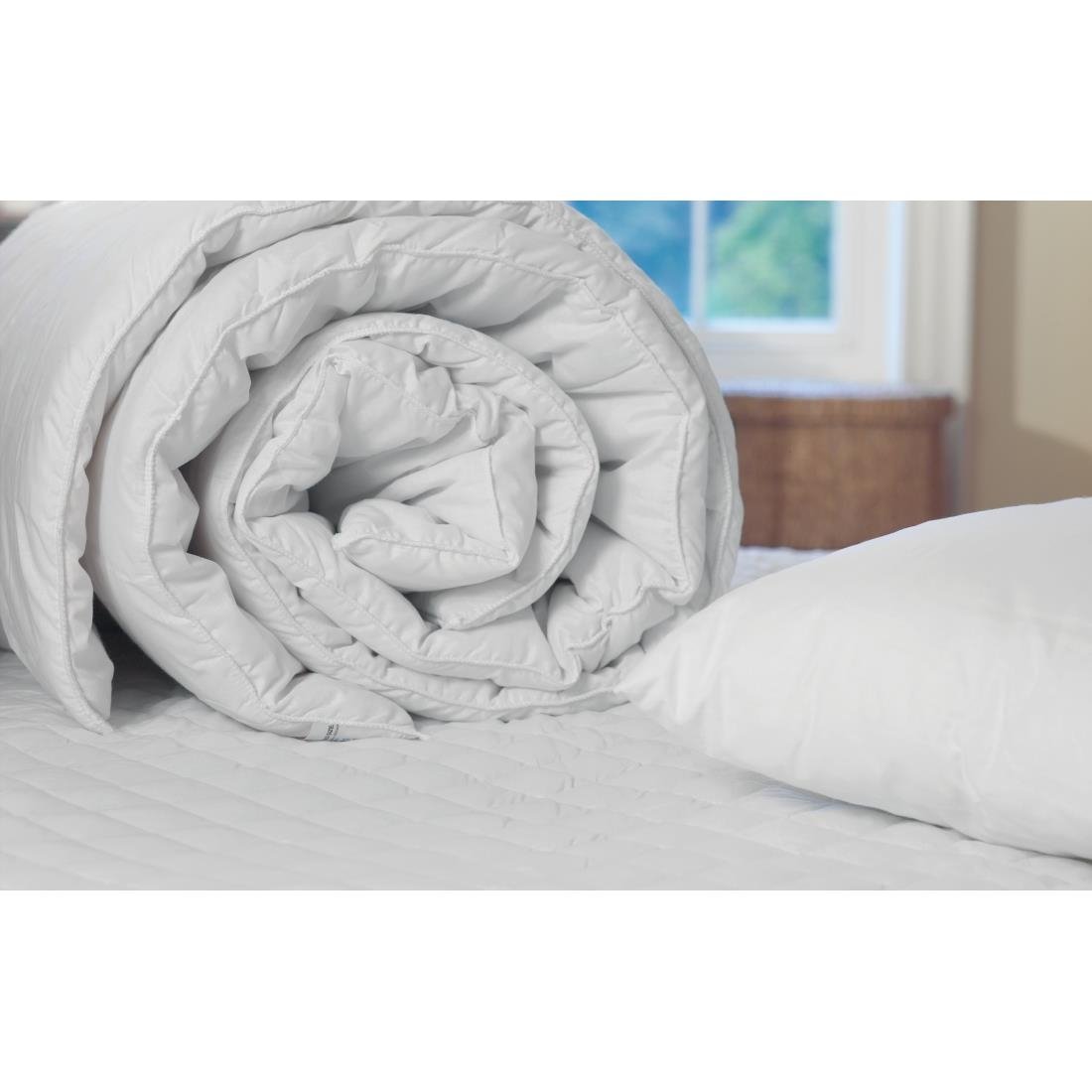 Mitre Essentials Hollo 12 Tog Duvet Single