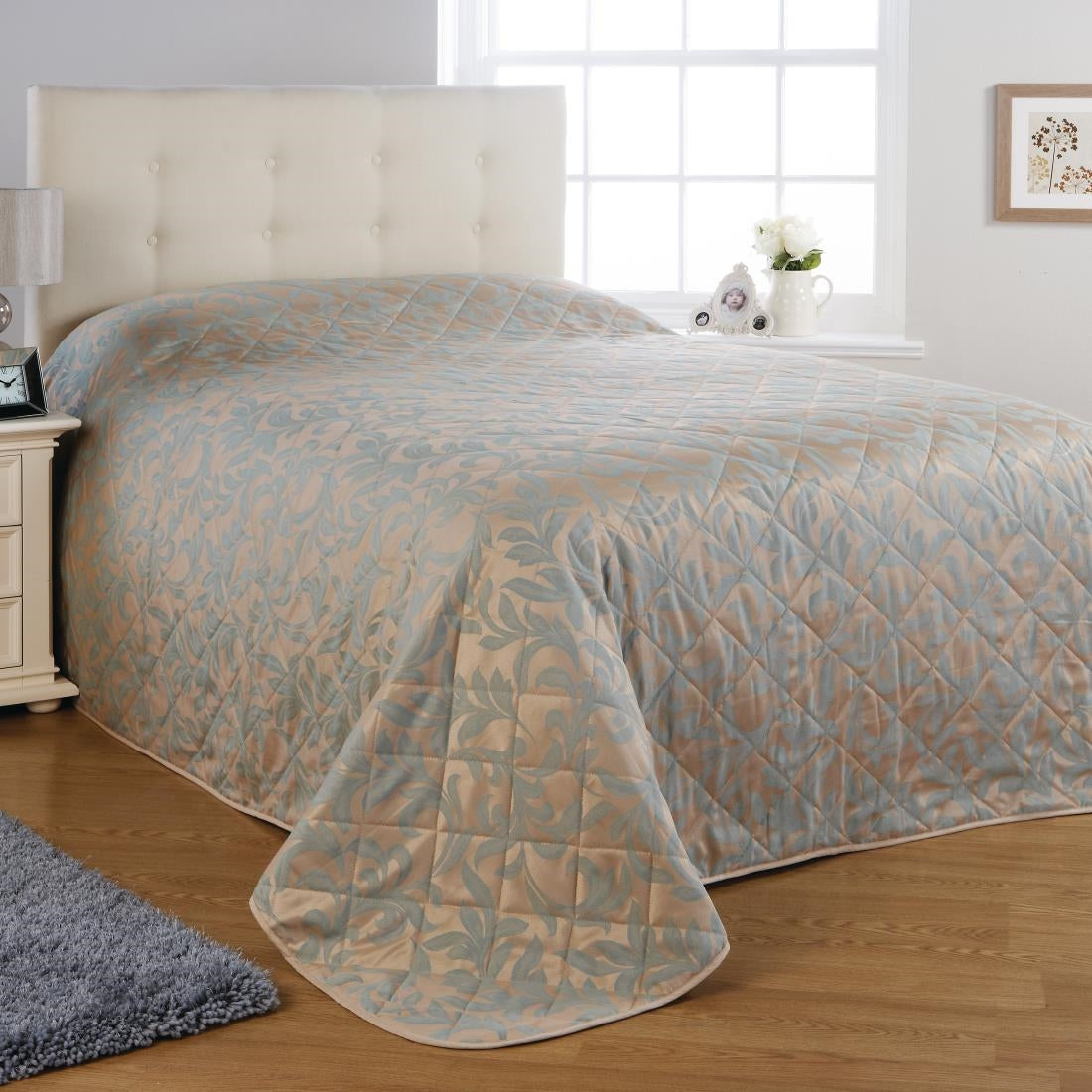 Mitre Essentials Kensington Bedspread Duck Egg Double