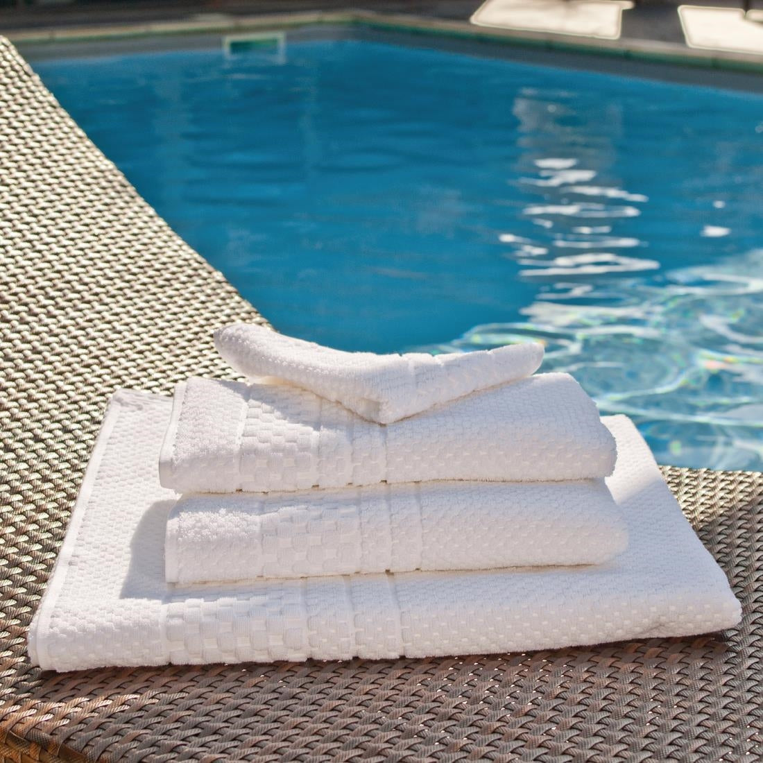 Mitre Heritage Chequers Towel Set