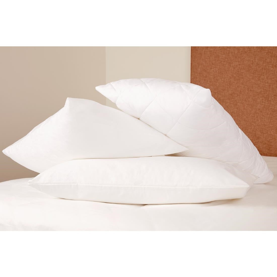 Comfort Polyzip Pillow Protector Non-Quilted