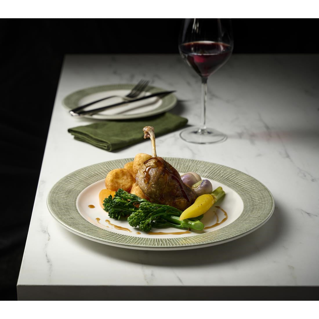 Churchill Bamboo Ceramic Spinwash Alpine Presentation Plates 305mm (12 Pack)