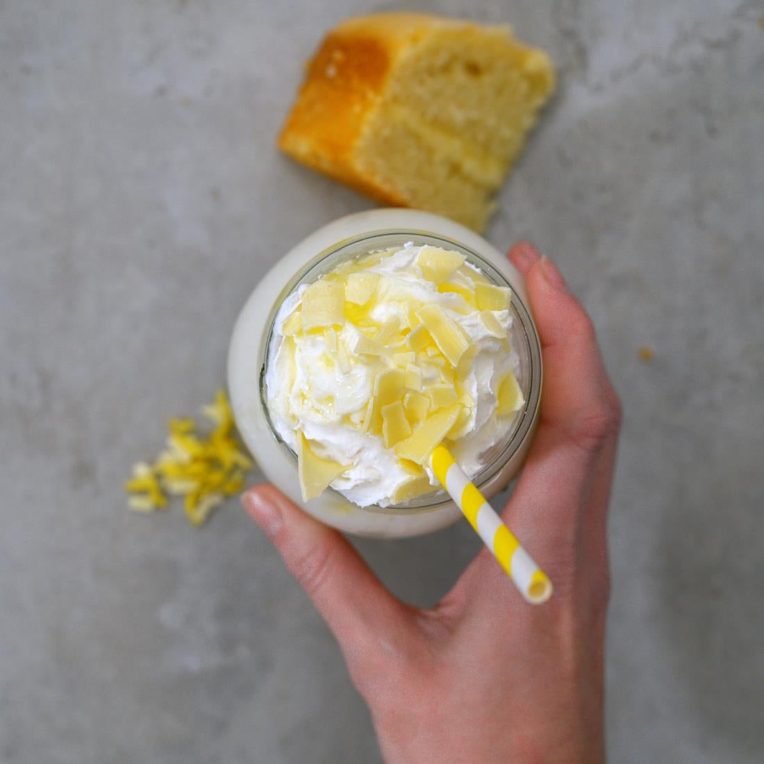 Simply Toppings White Chocolate Flakes 300g