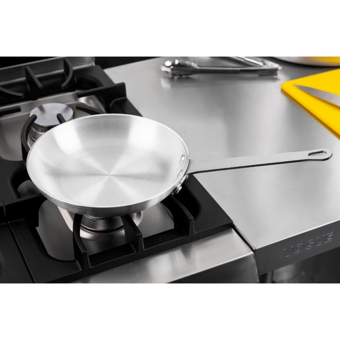Vogue Aluminium Frying Pan 24cm