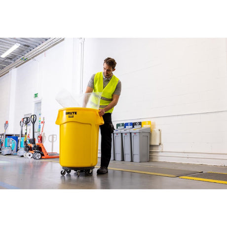 Rubbermaid BRUTE Container Yellow 167Ltr