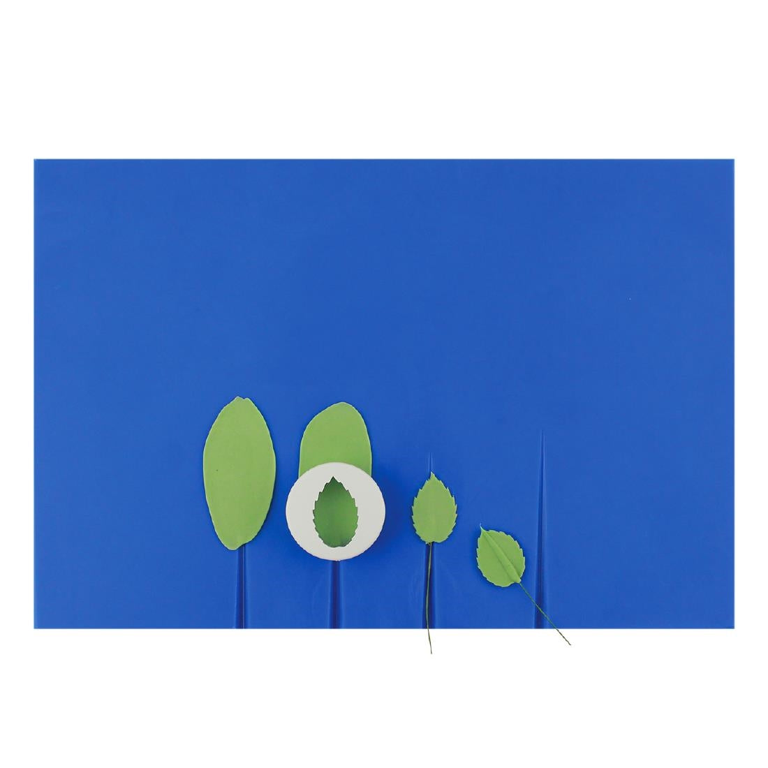 PME Small Veined Rolling Out Board 250x170x8mm