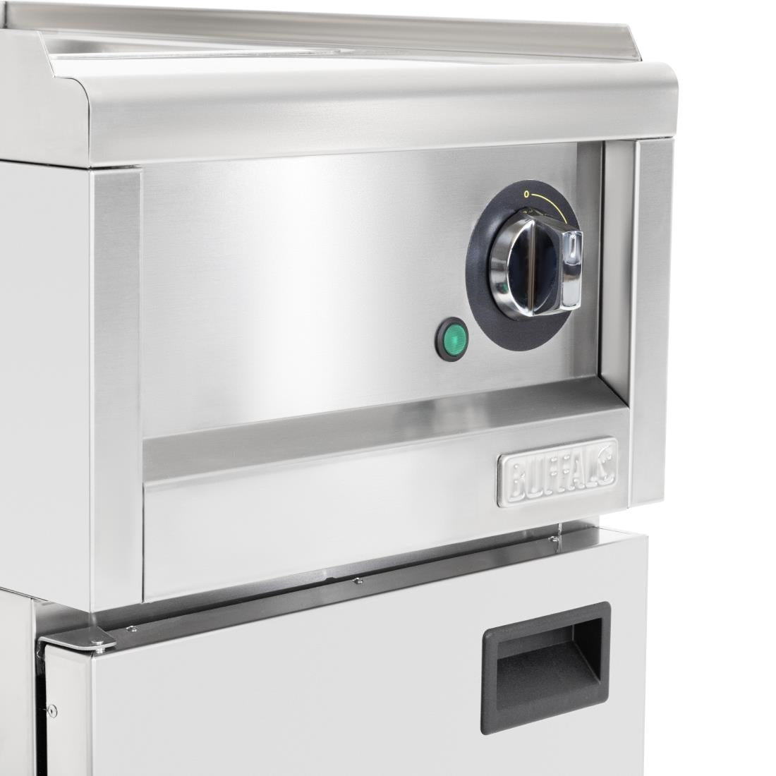 Buffalo 600 Series Freestanding Chip Scuttle
