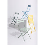 Bolero Perth Forest Green Pavement Style Steel Folding Chairs (2 Pack)