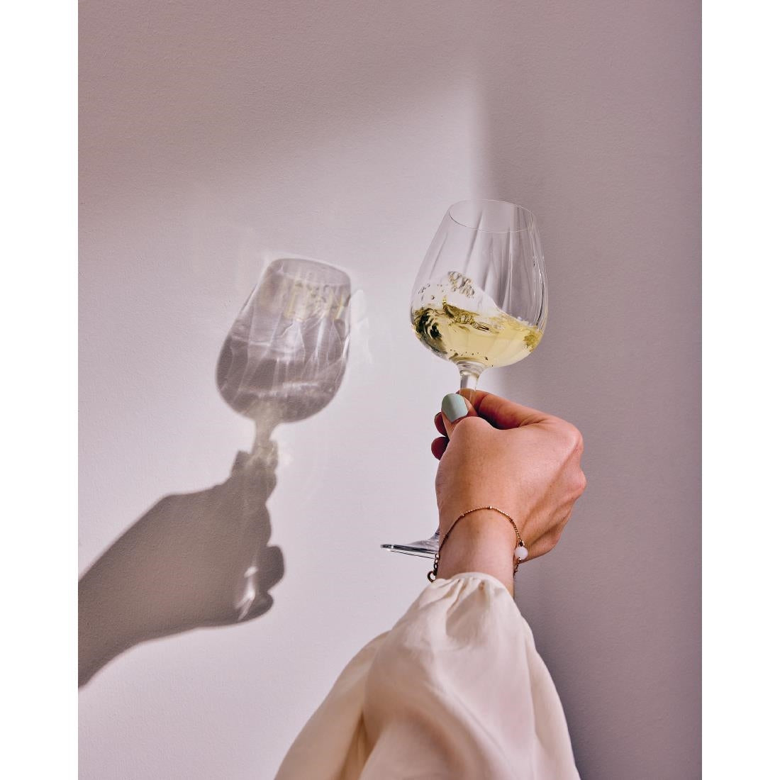 Cristal d'Arques Swirly Wine Glasses 350ml (8 Pack)