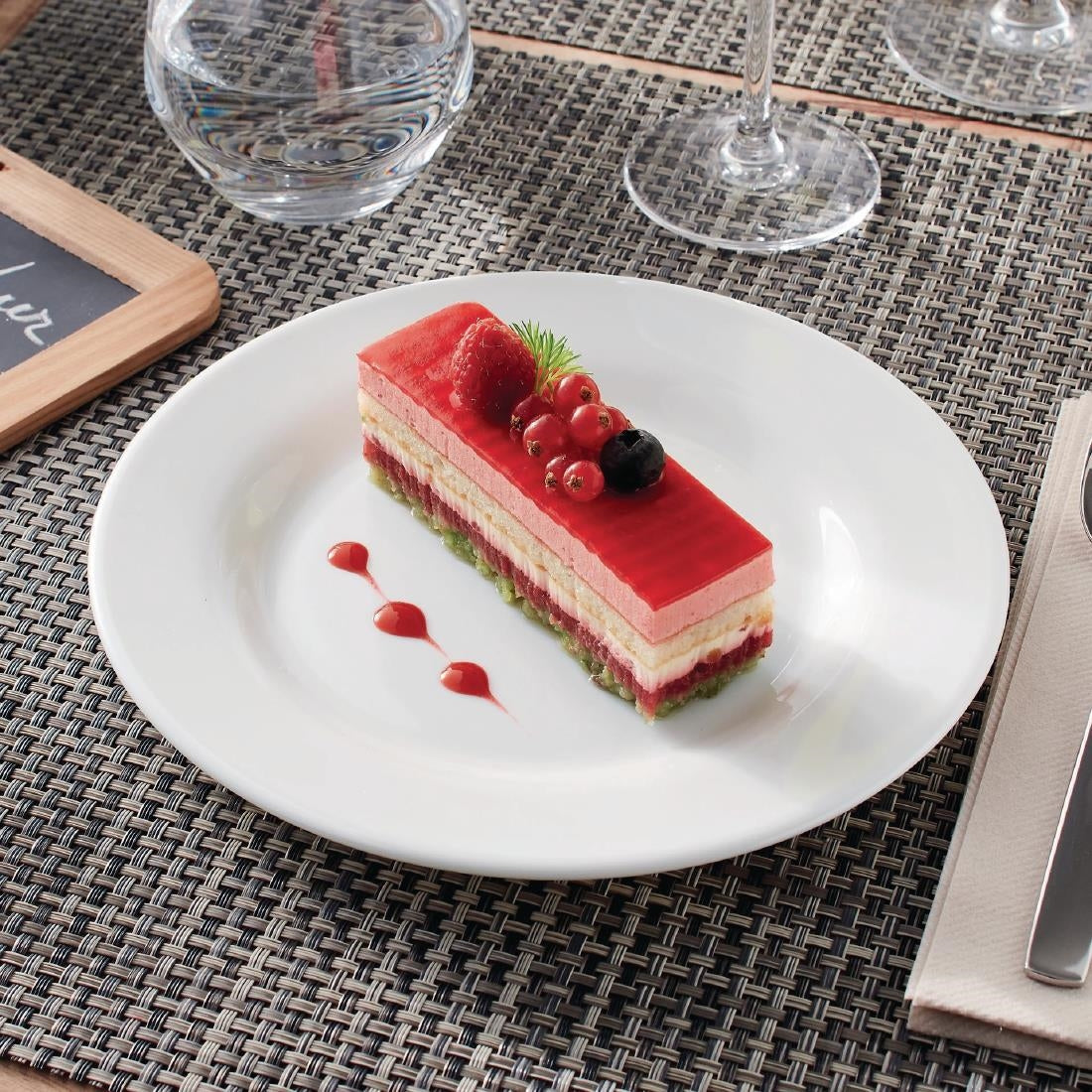 Arcoroc Intensity White Plates 160mm (24 Pack)