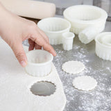 Vogue Serrated Round Pastry Cutters Nylon ( 9 Pack)