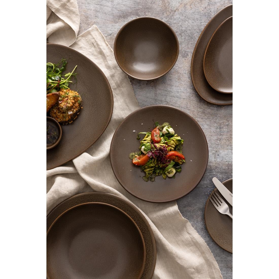 Olympia Ember Coupe Plates Mahogany 230mm (6 Pack)