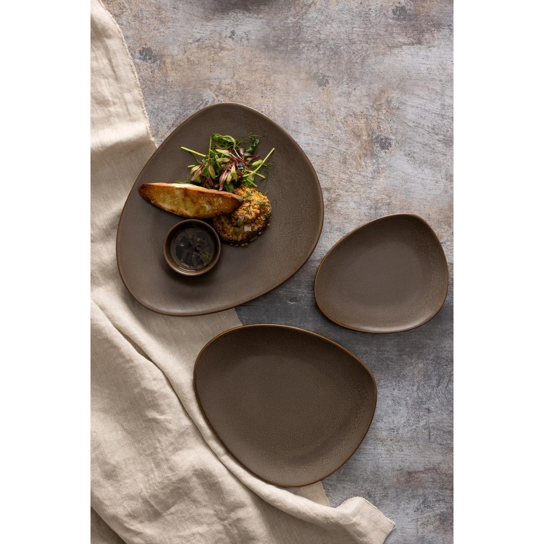 Olympia Ember Triangle Plates Mahogany 190x160mm (6 Pack)